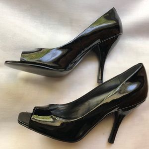 BCBGeneration Patent Leather High Heels Size 9